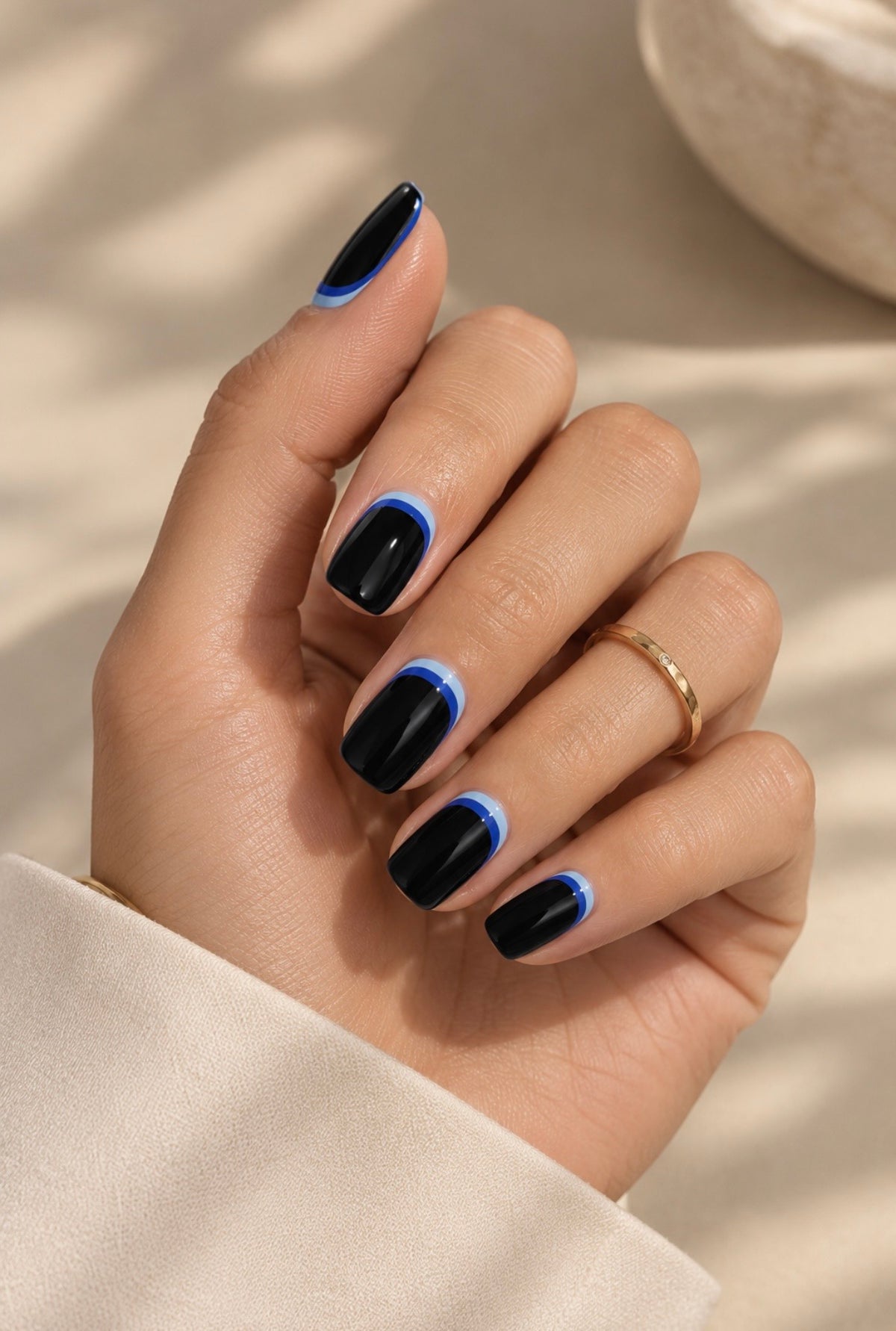 Non-UV Gel Nail Sticker Lanzarote - Die Ingenieurs-Lösung für Salon-Nägel in 5 Min.