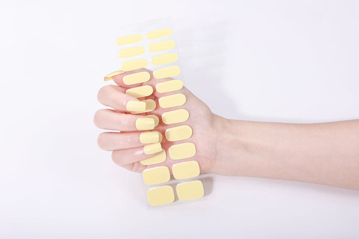 Non-UV Gel Nail Sticker Ibizablond - Die Ingenieurs-Lösung für Salon-Nägel in 5 Min.